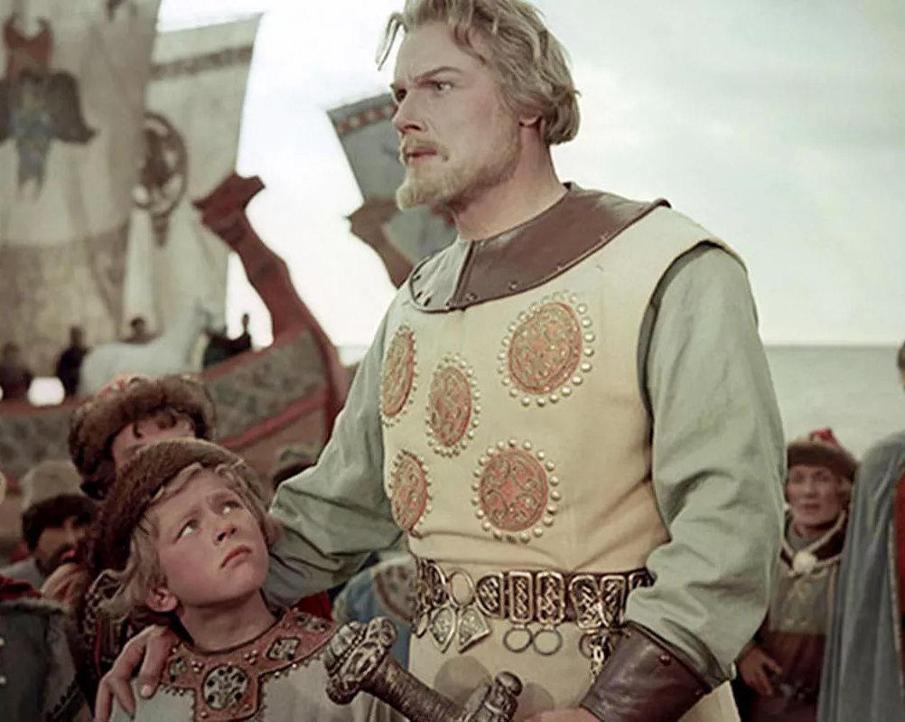 «Мосфильму» — 100 лет! Какие фильмы киностудии вы любите больше всего?