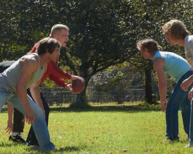 Как фильм «Стальная хватка» совмещает историю рестлинга и драму о токсичной маскулинности