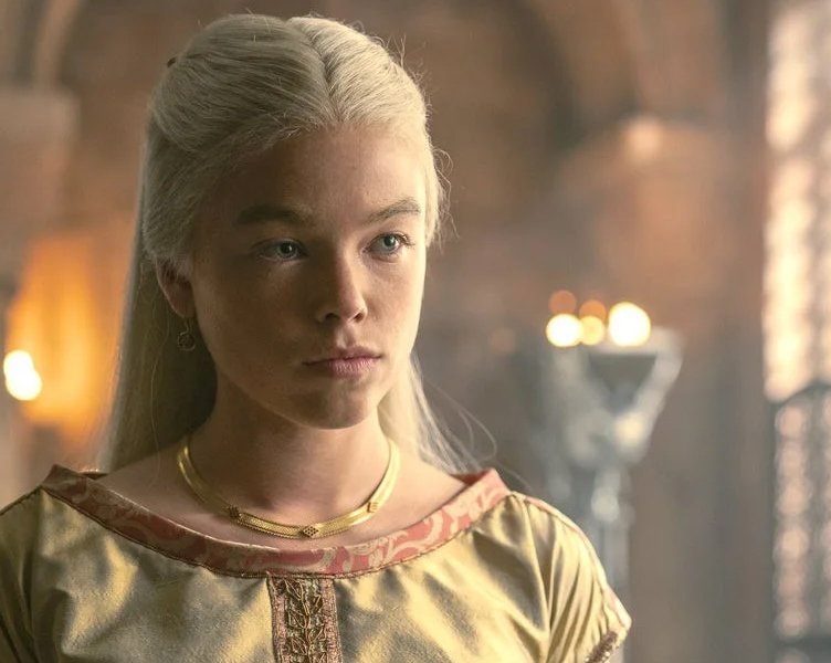 Звезда «Дома дракона» Милли Олкок сыграет Супергёрл в киновселенной DC