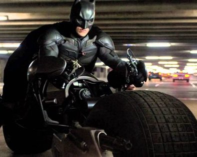 Кристофер Нолан: фирменные приёмы культового режиссёра и в каких фильмах их искать