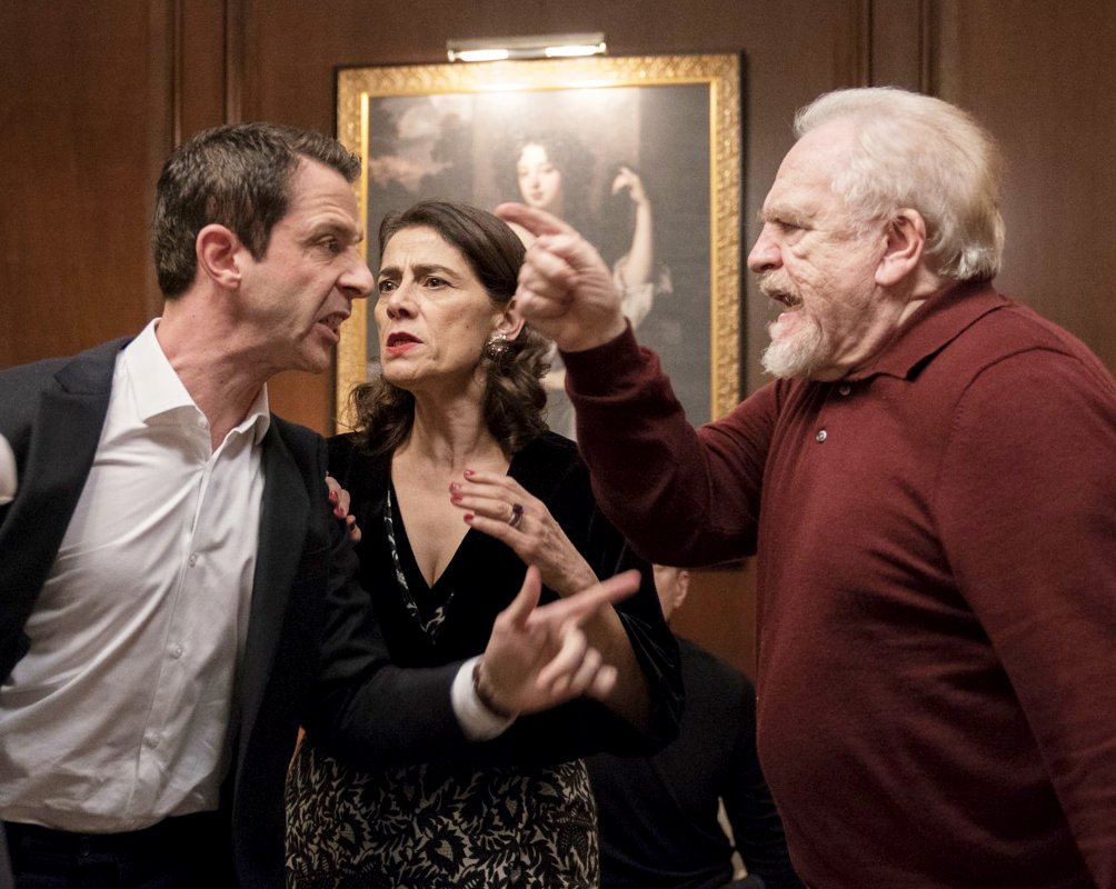 Опять «Медведь» и «Наследники»: объявлены лауреаты премии «Эмми-2023»